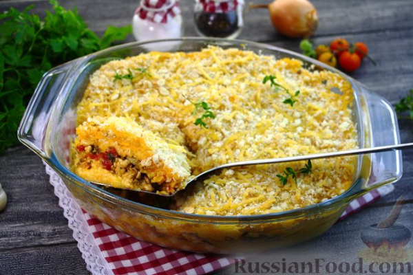 Мясная запеканка с грибами и овощным пюре